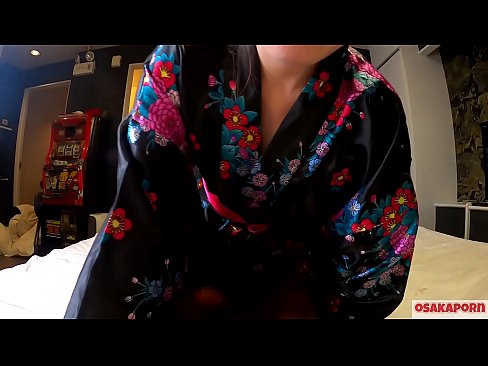 ❤️ Vajza e re cosplay pëlqen seksin deri në orgazmë me një shiringë në një kalorës dhe një blowjob. Vajzë aziatike me pidhi leshtore dhe cica të bukura me kostum tradicional japonez në video amatore që tregon masturbim me lodra qij. Sakura 3 OSAKAPORN. Seks në sq.cutebento.top